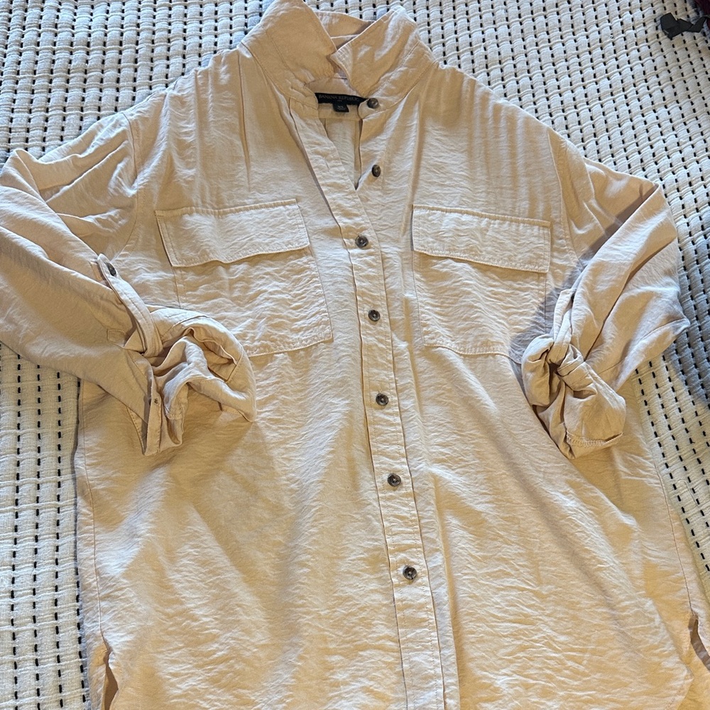 Ladies Banana Republic Button Down
